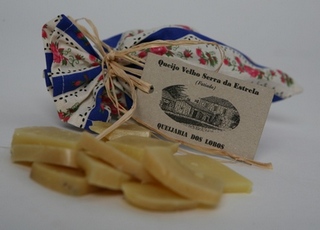 Dos Lobos - Queijo Serra da Estrela Velho DOP